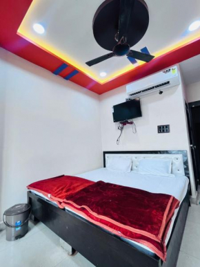 Manoj guest house